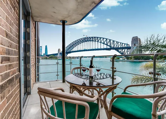 Iconic Opera House And Bridge Views